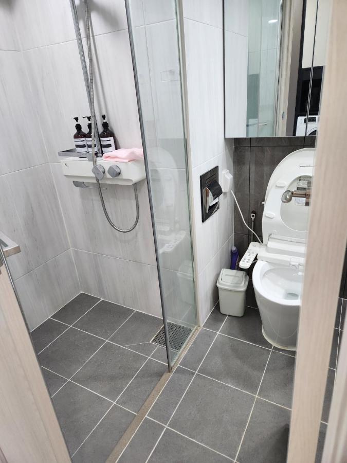 Daegu Star B&B Dsr Hotel Lily Guestroom Extérieur photo