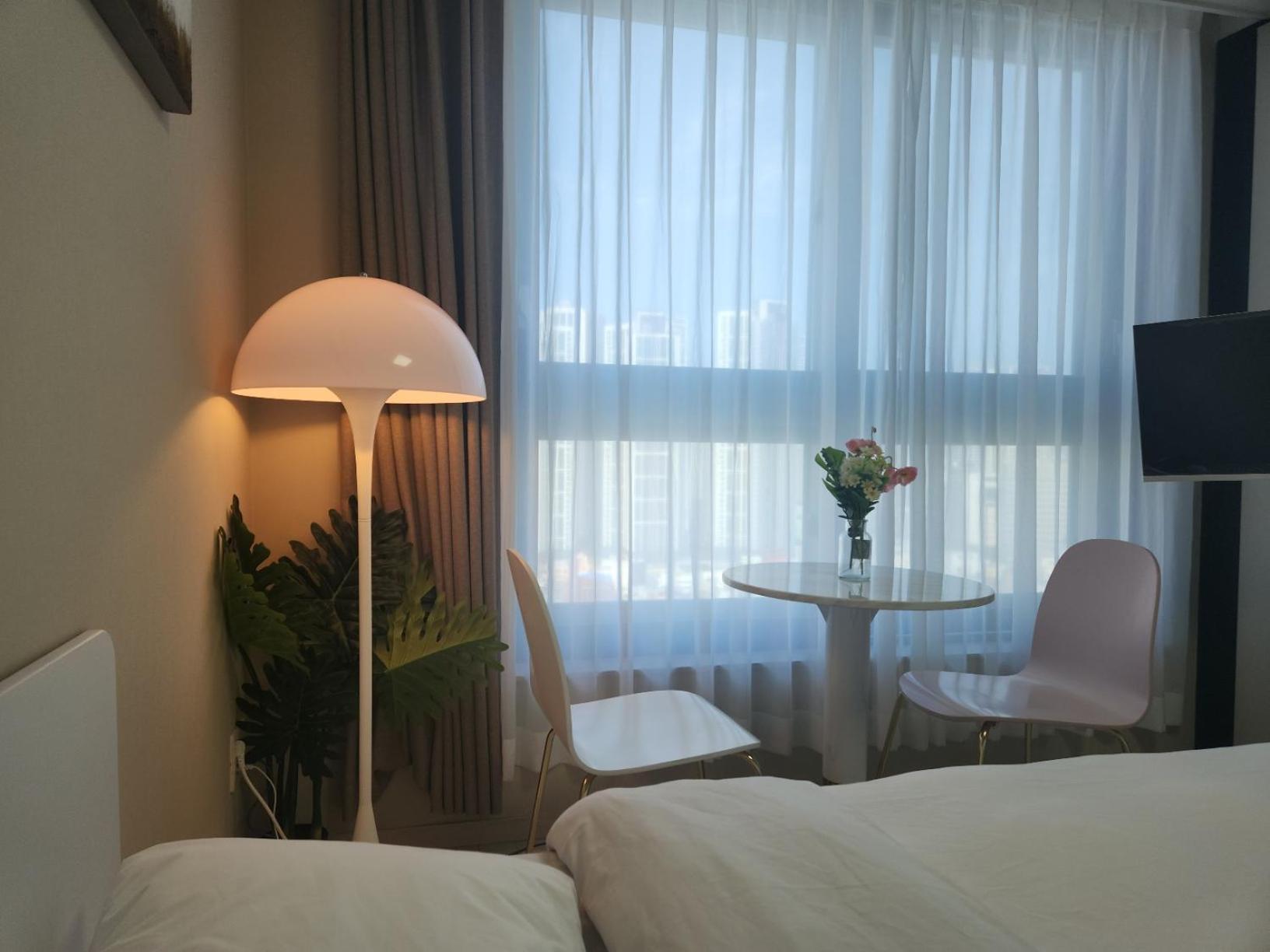 Daegu Star B&B Dsr Hotel Lily Guestroom Extérieur photo
