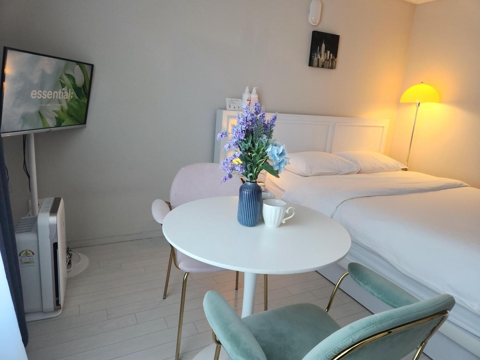 Daegu Star B&B Dsr Hotel Lily Guestroom Chambre photo