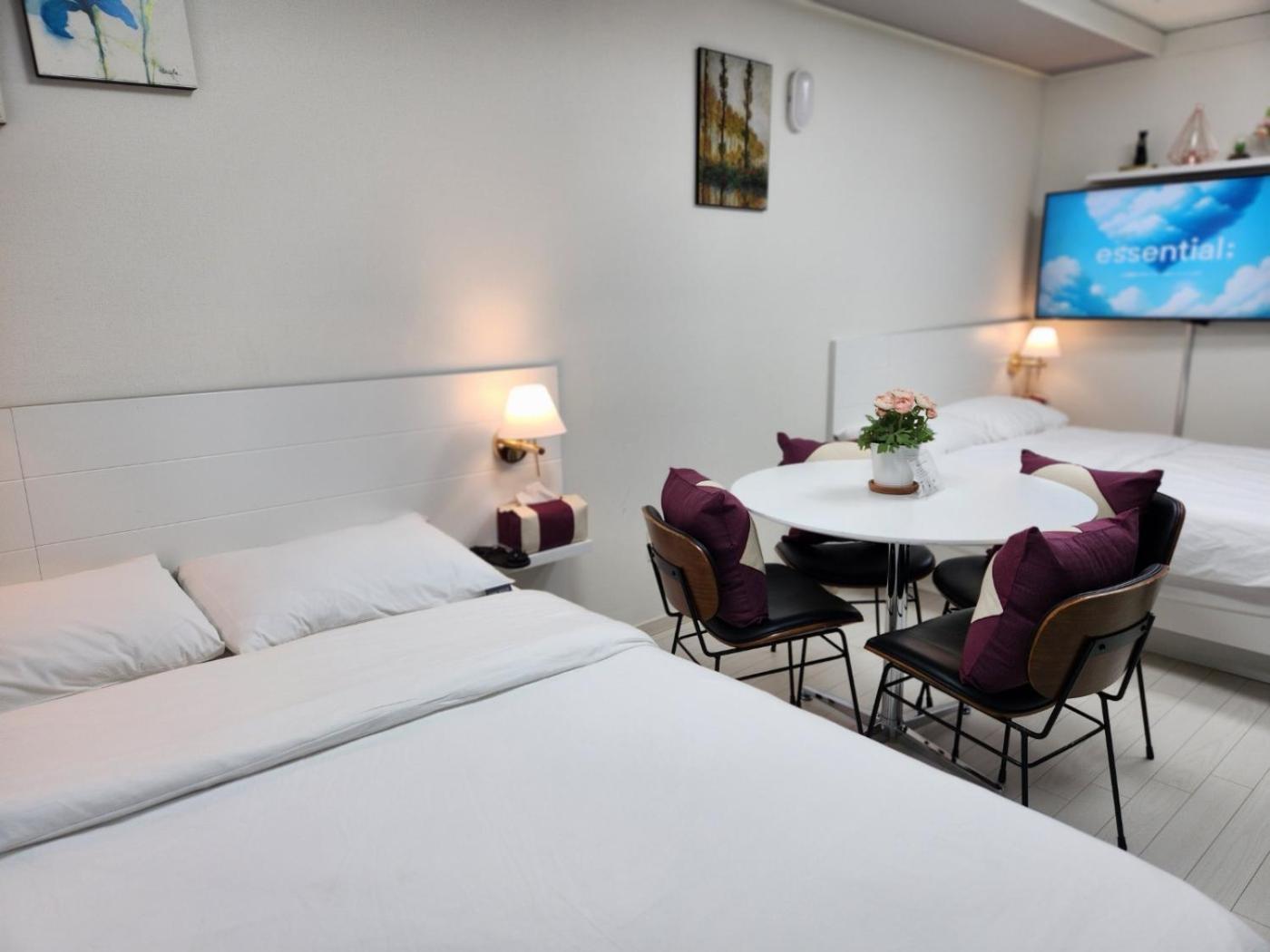 Daegu Star B&B Dsr Hotel Lily Guestroom Extérieur photo