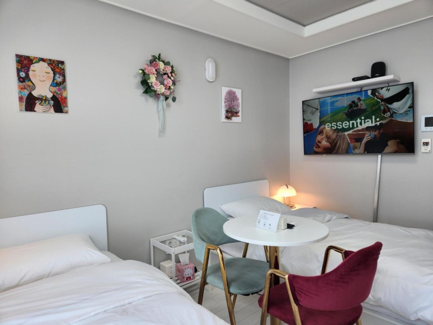 Daegu Star B&B Dsr Hotel Lily Guestroom Extérieur photo